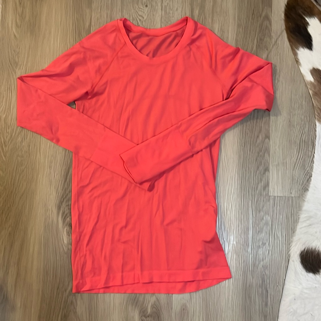 Glaze Pink Swiftly Tech Long Sleeve Hip Length Lululemon Size 6